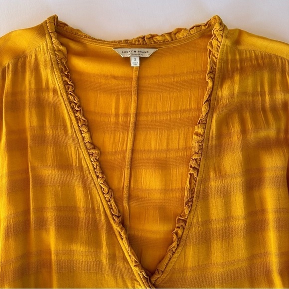 Lucky Brand Boho Flowy Baby Doll Peasant Top Blouse Deep V Neck Size Small - Picture 3 of 11